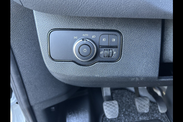 Mercedes-Benz Sprinter 317 CDI L2 H2 MBUX / 360 Camera / Parkeersensoren / Navigatie / Cruise control / Airco / 270 Graden achterdeuren
