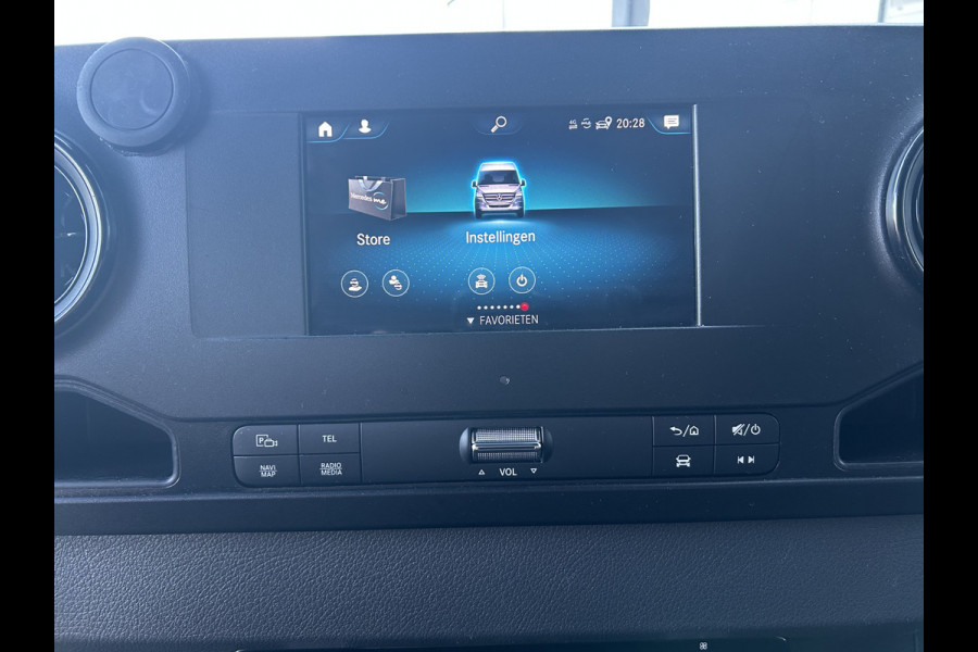 Mercedes-Benz Sprinter 317 CDI L2 H2 MBUX / 360 Camera / Parkeersensoren / Navigatie / Cruise control / Airco / 270 Graden achterdeuren