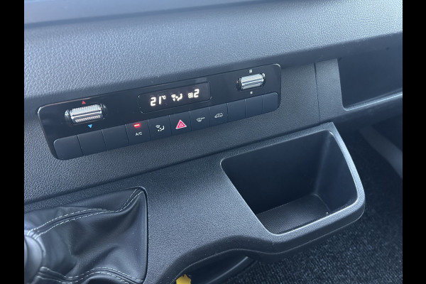 Mercedes-Benz Sprinter 317 CDI L2 H2 MBUX / 360 Camera / Parkeersensoren / Navigatie / Cruise control / Airco / 270 Graden achterdeuren