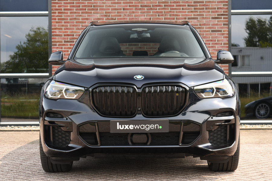 BMW X5 xDrive45e M-Sport Pano M-zetel Trekh Nightv Soft-cl ACC 360 Massage+Vent HUD