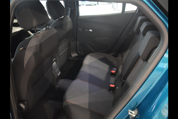 Peugeot e-2008 EV Style Avantage 54 kWh | Navigatie | Camera | Parkeersensoren