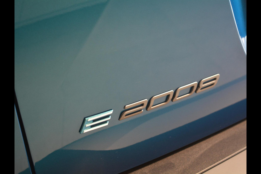 Peugeot e-2008 EV Style Avantage 54 kWh | Navigatie | Camera | Parkeersensoren