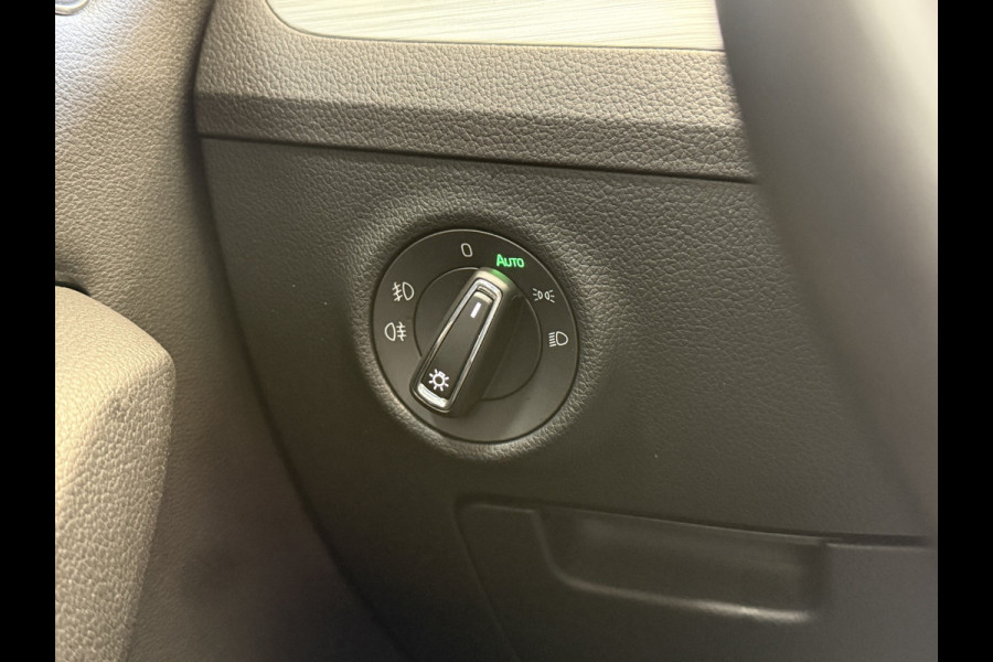 Škoda Superb Combi 1.4 TSI iV Business Edition Plus | Panoramadak | Crystal Light | Apple Carplay