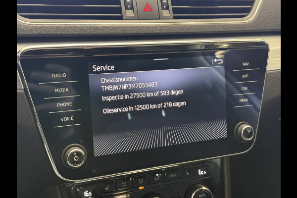 Škoda Superb Combi 1.4 TSI iV Business Edition Plus | Panoramadak | Crystal Light | Apple Carplay