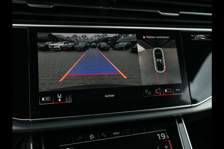 Audi Q8 55 TFSI e quattro Pro Line S | Panoramadak | 360 Camera | B&O | Soft Close | Memory Seats | Luchtvering | Stoelventilatie + Massage | Ambiance Interieur | Stuurverwarming |