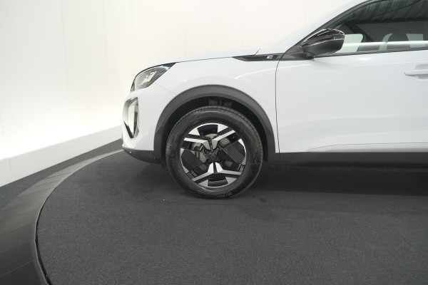 Peugeot e-2008 EV Allure Avantage 54 kWh | 11 KW Lader | Apple Carplay | Parkeersensoren