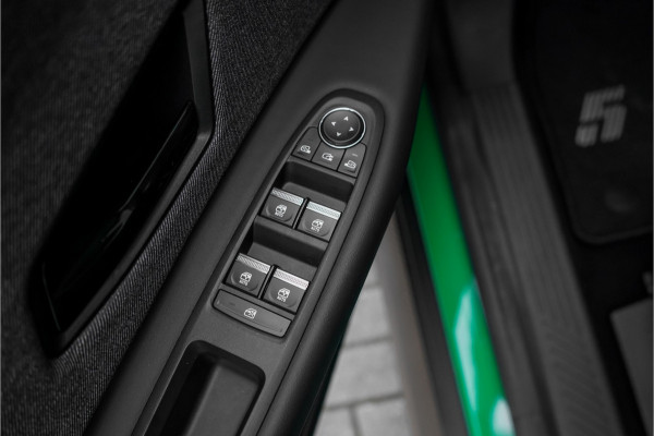 Renault 5 Urban Range Techno 40 kWh ACC Stoel & Stuurverw Navi H/K Camera