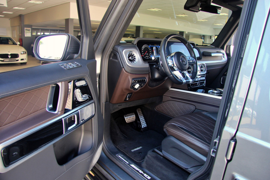 Mercedes-Benz G-Klasse 63 AMG | Pano | Burmester | 360° camera | Distronic | Trekhaak