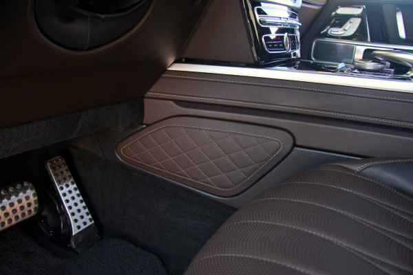 Mercedes-Benz G-Klasse 63 AMG | Pano | Burmester | 360° camera | Distronic | Trekhaak