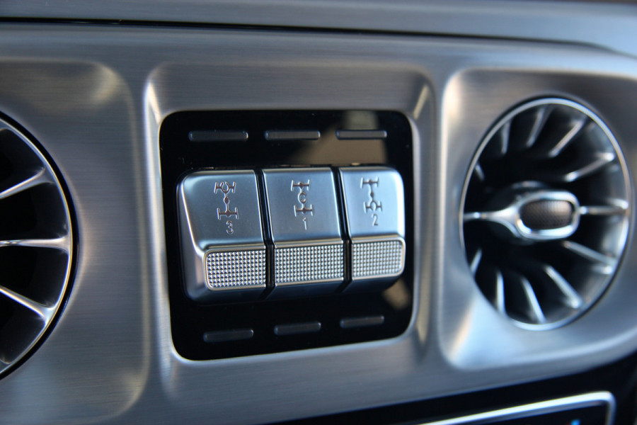 Mercedes-Benz G-Klasse 63 AMG | Pano | Burmester | 360° camera | Distronic | Trekhaak