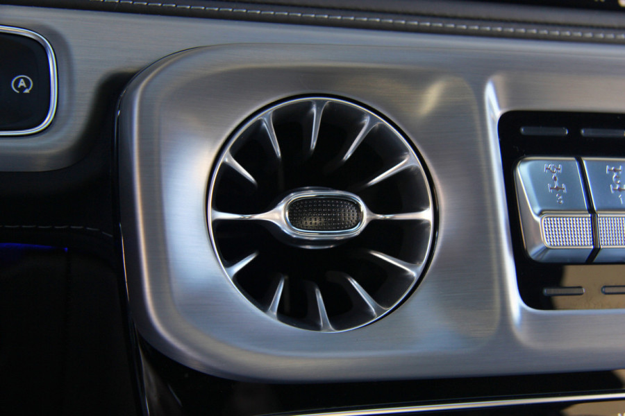 Mercedes-Benz G-Klasse 63 AMG | Pano | Burmester | 360° camera | Distronic | Trekhaak
