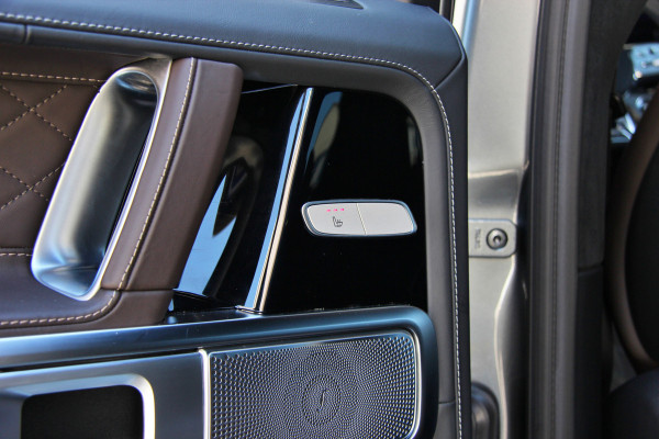Mercedes-Benz G-Klasse 63 AMG | Pano | Burmester | 360° camera | Distronic | Trekhaak