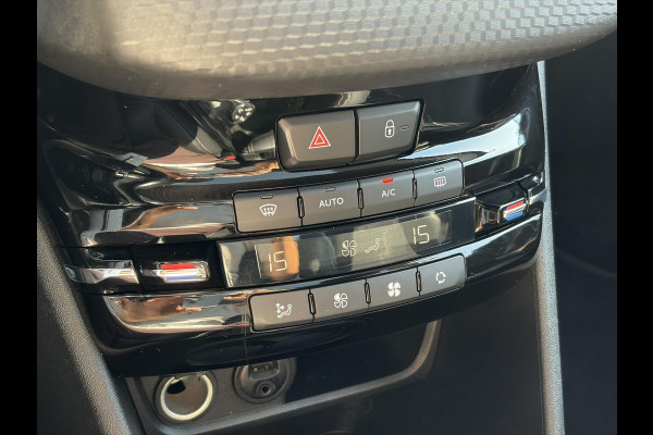 Peugeot 2008 1.2 PureTech Allure Dealer Onderhouden,D-riem vv in 2024,Pano,Trekhaak,Camera,110pk,Carplay,2e Eigenaar,Navi,Clima,Cruise,Pdc V+A,Lm velgen,Recent beurt gehad,N.A.P,Apk tot 02-2027