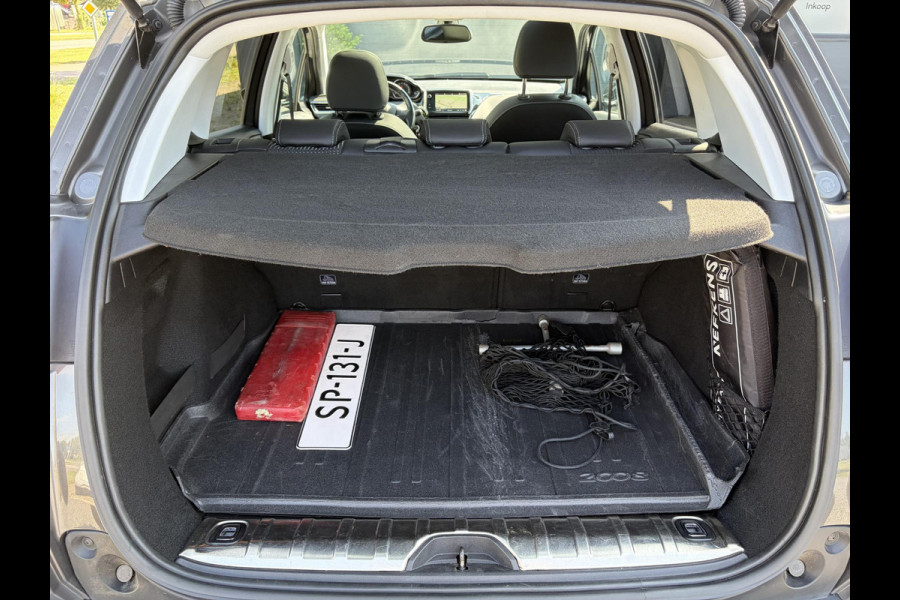 Peugeot 2008 1.2 PureTech Allure Dealer Onderhouden,D-riem vv in 2024,Pano,Trekhaak,Camera,110pk,Carplay,2e Eigenaar,Navi,Clima,Cruise,Pdc V+A,Lm velgen,Recent beurt gehad,N.A.P,Apk tot 02-2027