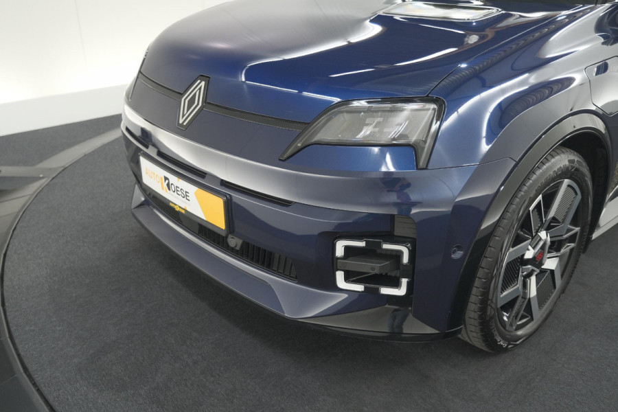 Renault 5 comfort range iconic cinq 52 kWh | 99,3% SOH | Adaptieve Cruise Control | Harman Kardon | V2L | Camera