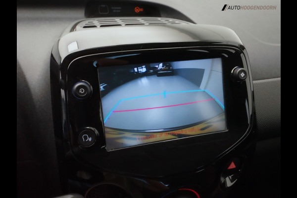 Citroën C1 1.0 VTi Shine Sport (APPLE CARPLAY,CRUISE,AIRCO,COMFORT-STOELEN,CAMERA,LM-VELGEN,TOPCONDITIE)