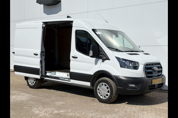 Ford E-Transit 68 kWh 184PK L2H2 316km WLTP 96,6% (SOH) Climate Control Cruise Control CarPlay Navigatie Parkeersensoren v+a