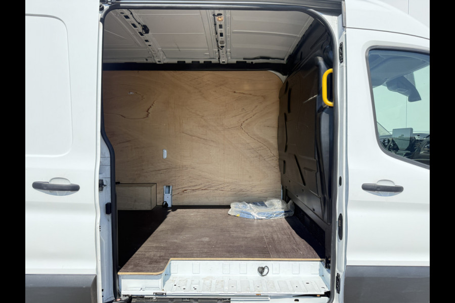 Ford E-Transit 68 kWh 184PK L2H2 316km WLTP 96,6% (SOH) Climate Control Cruise Control CarPlay Navigatie Parkeersensoren v+a