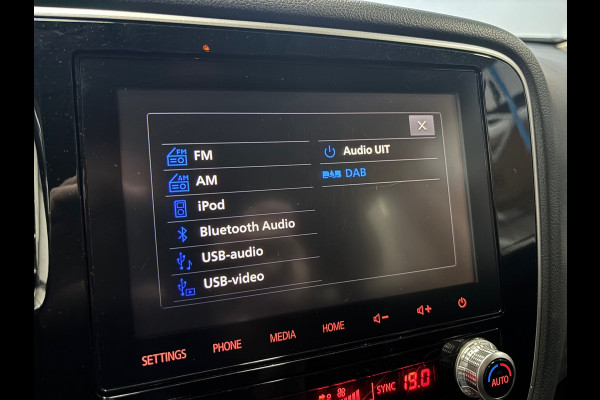 Mitsubishi Outlander 2.4 PHEV Pure Clima | Cruise | Camera | Trekhaak
