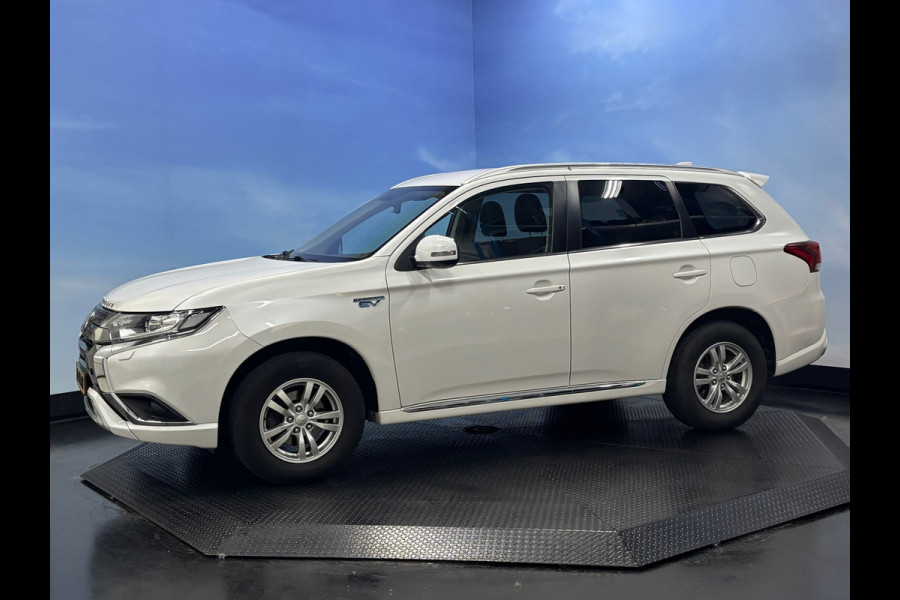 Mitsubishi Outlander 2.4 PHEV Pure Clima | Cruise | Camera | Trekhaak
