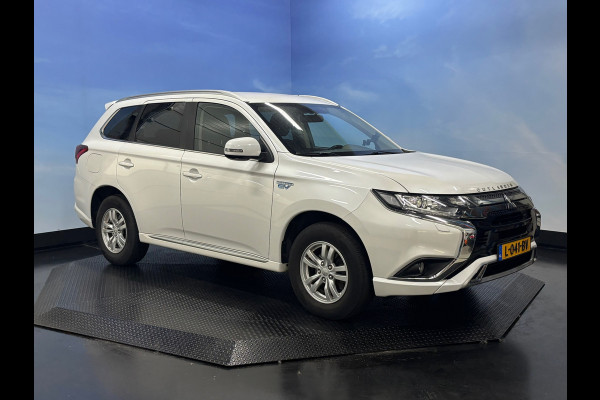 Mitsubishi Outlander 2.4 PHEV Pure Clima | Cruise | Camera | Trekhaak
