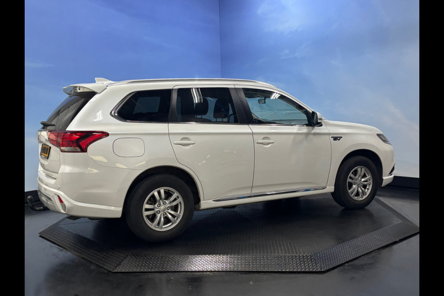 Mitsubishi Outlander 2.4 PHEV Pure Clima | Cruise | Camera | Trekhaak