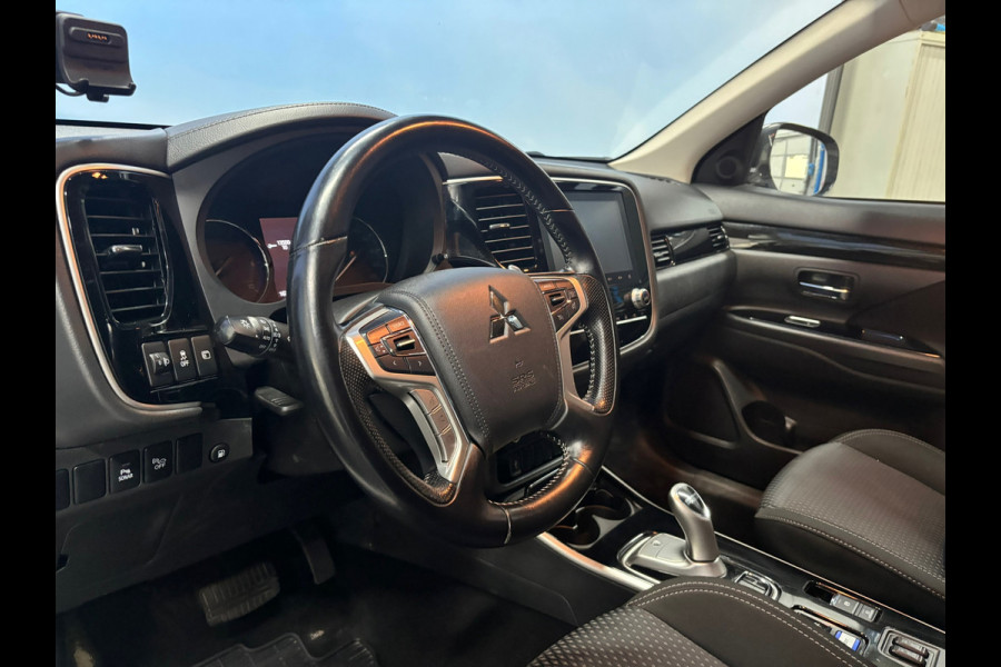 Mitsubishi Outlander 2.4 PHEV Pure Clima | Cruise | Camera | Trekhaak