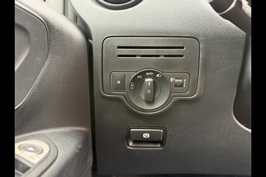 Mercedes-Benz Vito 114 1.9 CDI Automaat L2H1 Climate Control Cruise Control Carplay