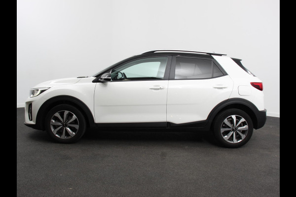 Kia Stonic 1.0 T-GDi MHEV DynamicPlusLine Climate Control Cruise control Dakrails Electrische bedienbare ramen Lichtmetalen velgen Navigatiesysteem Parkeersensoren Camera