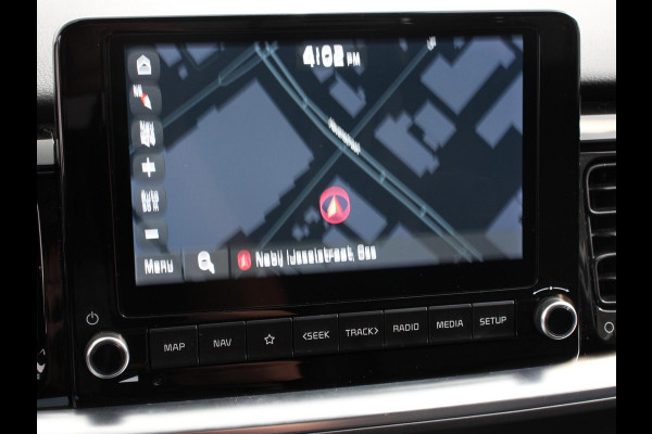 Kia Stonic 1.0 T-GDi MHEV DynamicPlusLine Climate Control Cruise control Dakrails Electrische bedienbare ramen Lichtmetalen velgen Navigatiesysteem Parkeersensoren Camera