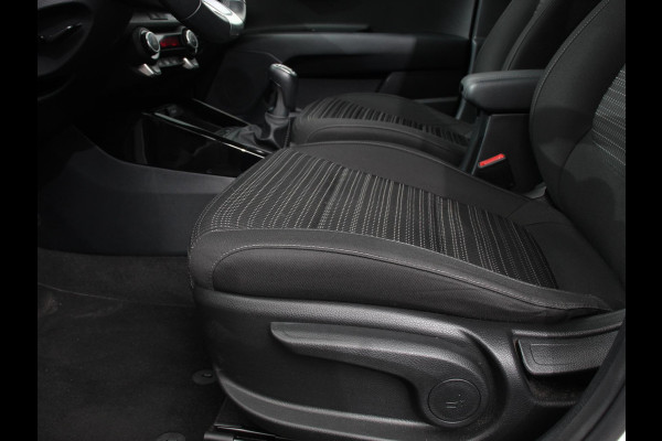 Kia Stonic 1.0 T-GDi MHEV DynamicPlusLine Climate Control Cruise control Dakrails Electrische bedienbare ramen Lichtmetalen velgen Navigatiesysteem Parkeersensoren Camera
