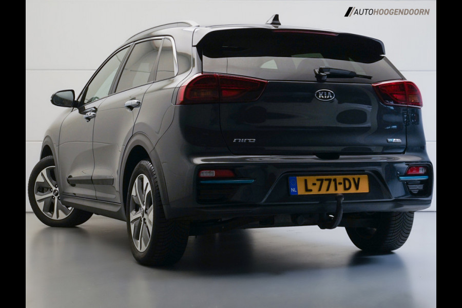 Kia e-Niro DynamicPlusLine 64 kWh (APPLE CARPLAY,PANORAMA-SCHUIFDAK,STOELVERWARMING,KEYLESS,ADAPTIVE CRUISE,CAMERA,TREKHAAK)