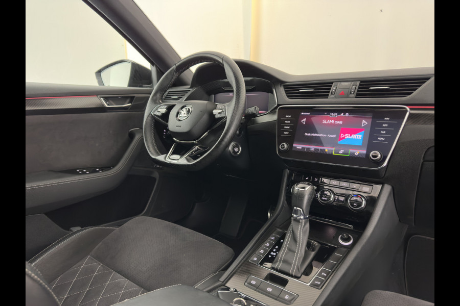 Škoda Superb Combi 1.4 TSI iV Sportline Business (Plug-in) (INCL.BTW) Aut. *PANO | LEATHER-MICROFIBRE | FULL-LED | DIGI-COCKPIT | HEATED-SPORTSEATS | KEYLESS | DAB+ | NAVI-FULLMAP | PRIVACYGLASS | SHIFT-PADDLES | AMBIENT-LIGHT | ECC | PDC | CRUSIE |