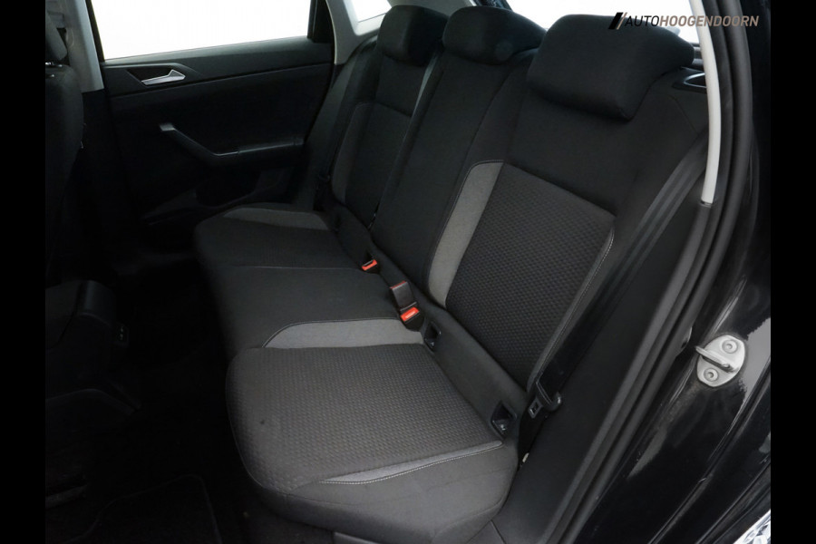 Volkswagen Polo 1.0 TSI Life Sport (APPLE CARPLAY,LED VERLICHTING,SPORTSTOELEN,DIGITAAL DISPLAY,AIRCO,ADAPTIVE CRUISE,LM-VELGEN)