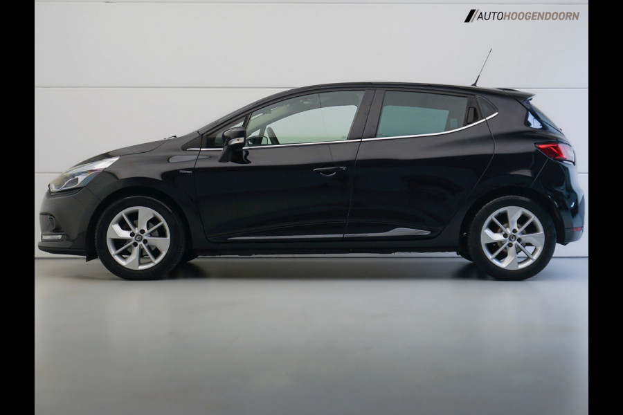 Renault Clio 0.9 TCe Limited Sport (PARKEERSENSOREN,NAVIGATIE,LM-VELGEN,CRUISE CONTROL,SPORTSTOELEN,KEYLESS START,TOPCONDITIE)