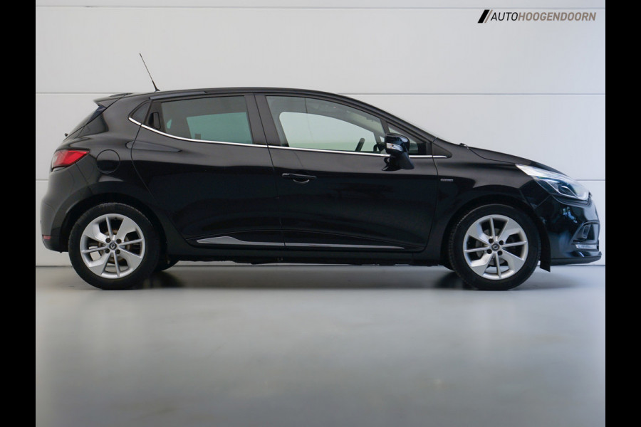 Renault Clio 0.9 TCe Limited Sport (PARKEERSENSOREN,NAVIGATIE,LM-VELGEN,CRUISE CONTROL,SPORTSTOELEN,KEYLESS START,TOPCONDITIE)
