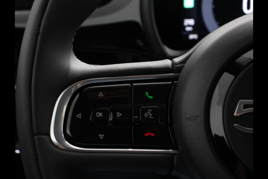 Fiat 500 Urban 42 kWh Airco Climatronic 360 Camera Stoelverwarming Keyless Wireless CarPlay Dodehoek Assistant 85 kW Charger Actieradius 320km WLTP