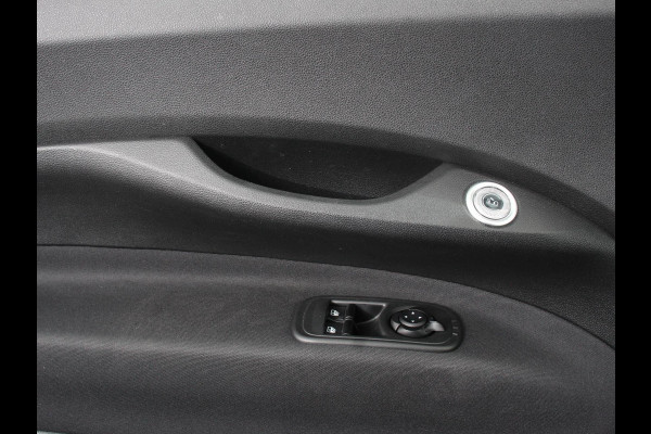 Fiat 500 Urban 42 kWh Airco Climatronic 360 Camera Stoelverwarming Keyless Wireless CarPlay Dodehoek Assistant 85 kW Charger Actieradius 320km WLTP