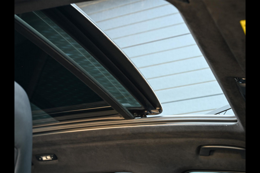 BMW X7 xDrive40i High Executive 7P | Panoramadak | Alcantara Hemel | Harman/Kardon | Iconic Glow | Stoelventilatie + Massage | Actice Cruise | Ambiance Interieur | HUD | Luchtvering |