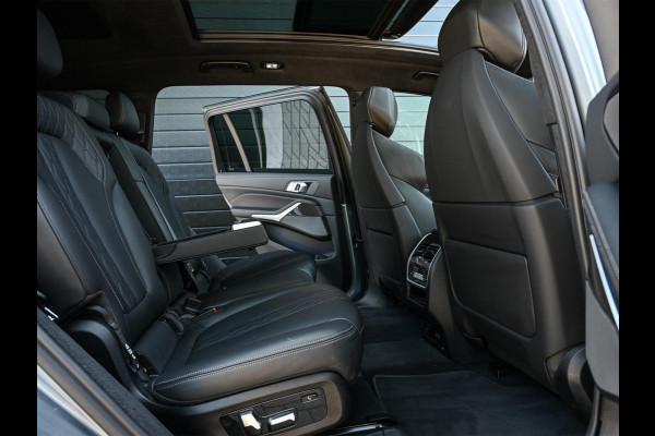 BMW X7 xDrive40i High Executive 7P | Panoramadak | Alcantara Hemel | Harman/Kardon | Iconic Glow | Stoelventilatie + Massage | Actice Cruise | Ambiance Interieur | HUD | Luchtvering |