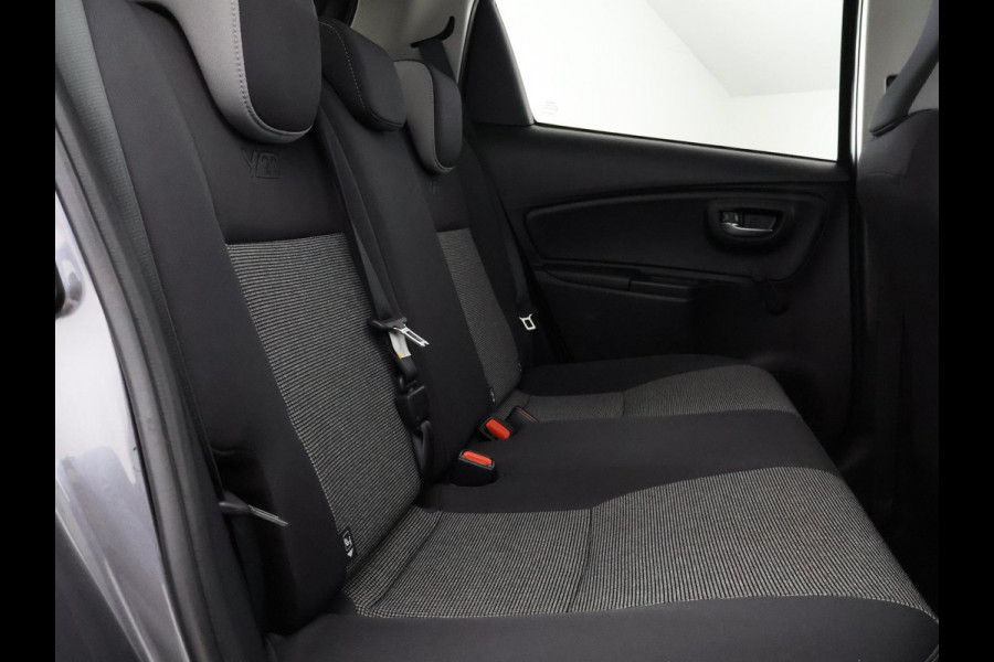 Toyota Yaris 1.5 Hybrid Y20 | Camera | Privacy Glass | Climate Control | Lichtmetalen velgen |