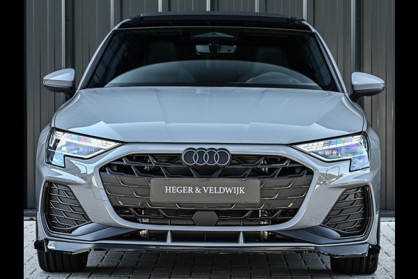 Audi A3 Sportback 45 TFSI e S edition Competition | Nardo Grey | Panoramadak | 5 jr garantie | Ambiance interieur | Sonos Sound | Active Cruise | S-Seats + Memory | Head-Up | Camera | Stoelverwarming | Keyless |