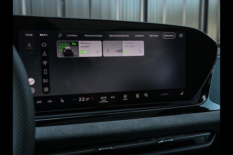 Audi A6 Avant 2.0 e-hybrid quattro S edition Competition | Panoramadak | B&O | Achterasbesturing | Ambiance Interieur | 360 Camera | Trekhaak | Memory-Seats | Stoelverwarming | Passagiers Display | Active Cruise |