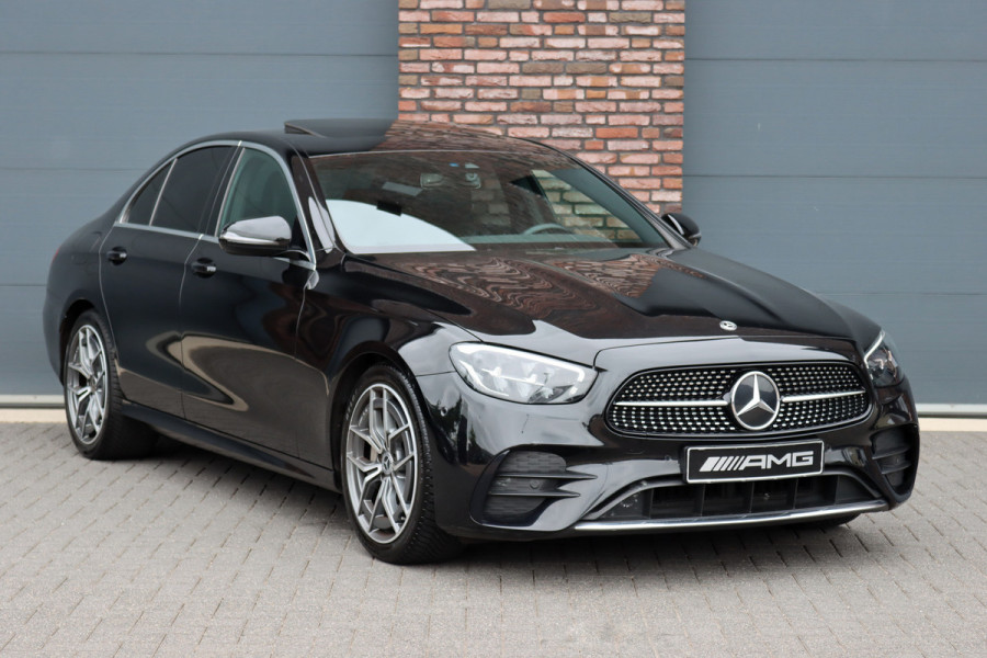 Mercedes-Benz E-Klasse 220 d AMG Line | Schuifdak | Dodehoekassistent | Camera | Augmented Reality | Sfeerverlichting | Stoelverwarming | High Perf. LED |