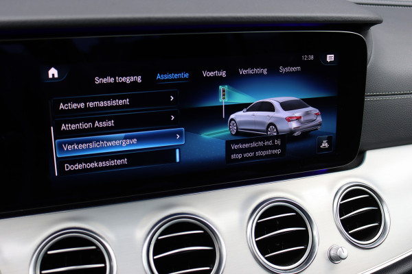 Mercedes-Benz E-Klasse 220 d AMG Line | Schuifdak | Dodehoekassistent | Camera | Augmented Reality | Sfeerverlichting | Stoelverwarming | High Perf. LED |