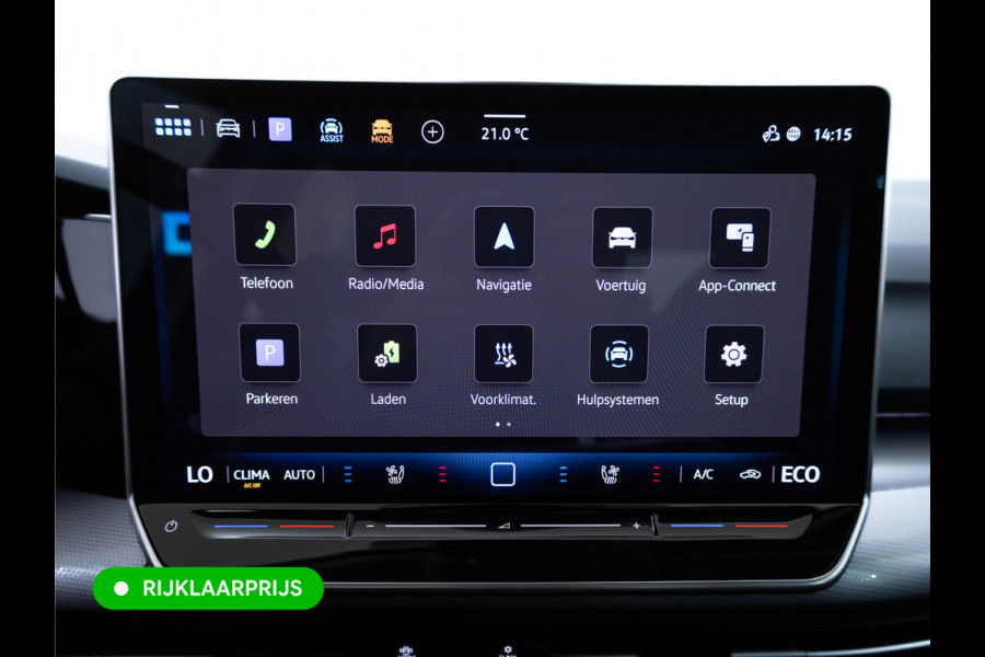 Volkswagen Golf 1.5 eHybrid Style Edition | Camera | Travel assist | Stuur- & stoelverwarm. Stoelventilatie | Elec. verst. best. stoel | Headup, Sfeerverlichting, IQ Led, Lederen bekleding, Incl. winterset op LMV