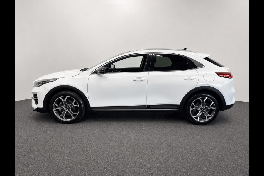 Kia Xceed 1.0 T-GDi DynamicLine Navigatie Apple Carplay Android Auto Camera Parkeersensoren achter Cruise Control Half leder Full Led Climate Control Lichtmetalen velgen