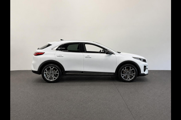 Kia Xceed 1.0 T-GDi DynamicLine Navigatie Apple Carplay Android Auto Camera Parkeersensoren achter Cruise Control Half leder Full Led Climate Control Lichtmetalen velgen
