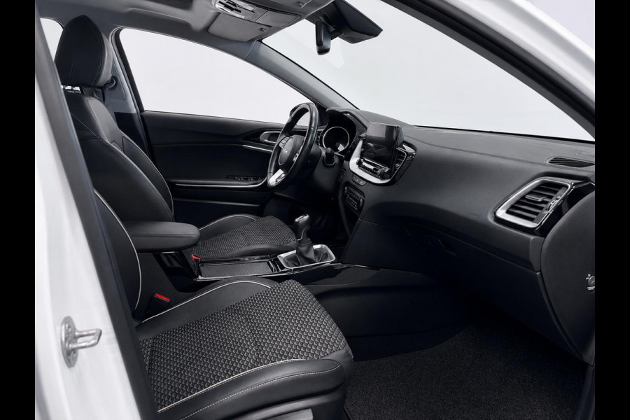 Kia Xceed 1.0 T-GDi DynamicLine Navigatie Apple Carplay Android Auto Camera Parkeersensoren achter Cruise Control Half leder Full Led Climate Control Lichtmetalen velgen