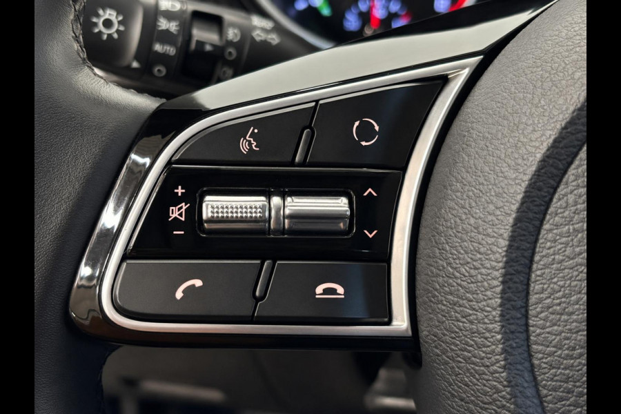 Kia Xceed 1.0 T-GDi DynamicLine Navigatie Apple Carplay Android Auto Camera Parkeersensoren achter Cruise Control Half leder Full Led Climate Control Lichtmetalen velgen